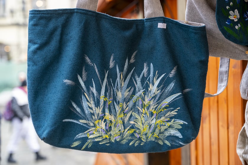 Jarmark Bożonarodzeniowy 2024 we Wrocławiu - na zdjęciach produkty, które można kupić na jarmarku